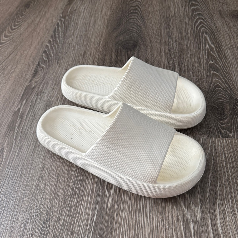 Platform slides